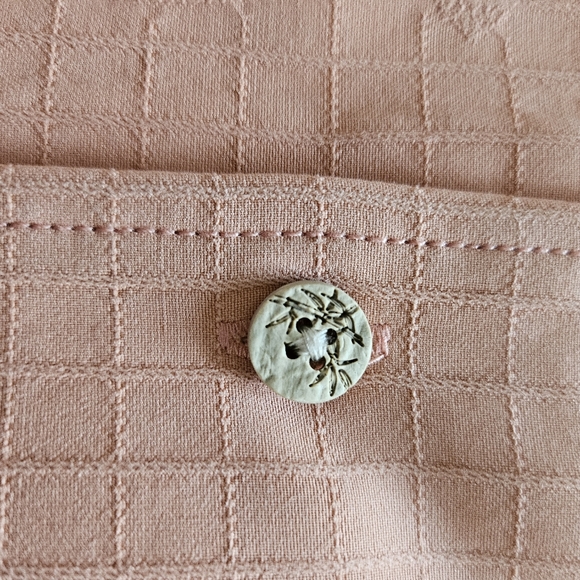 Tommy Bahama Hawaiian Shirt - Picture 6 of 11